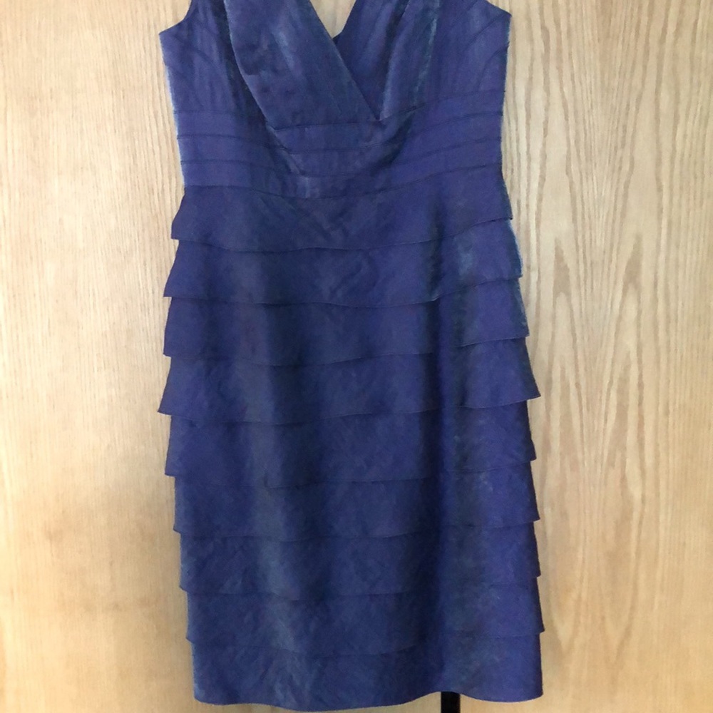 Dress - Picture 2 of 4